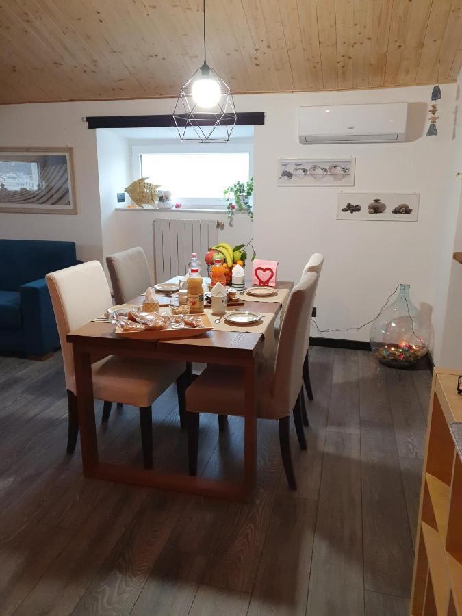 チビタベッキアCasa Di Gilda E Joeyアパートメント エクステリア 写真