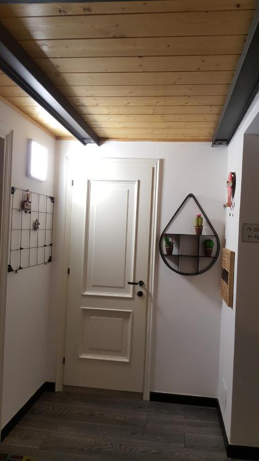 チビタベッキアCasa Di Gilda E Joeyアパートメント エクステリア 写真